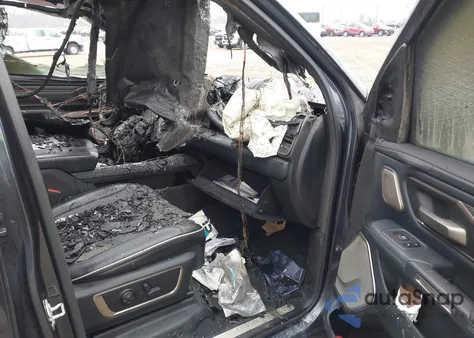 2021 Ram 1500 Limited 4X4 5'7 Box из США, поврежденный, VIN 1C6SRFHT6MN585408